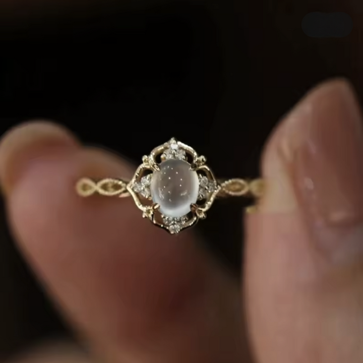 Vivian Marais Moonstone Ring