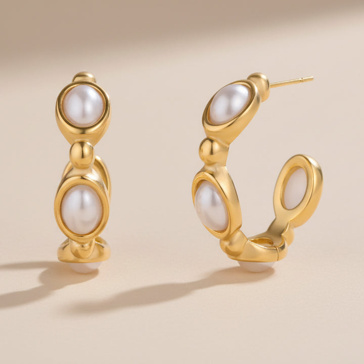 Pearls On Repeat Earrings