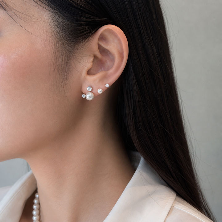 La Balance Pearl Earrings