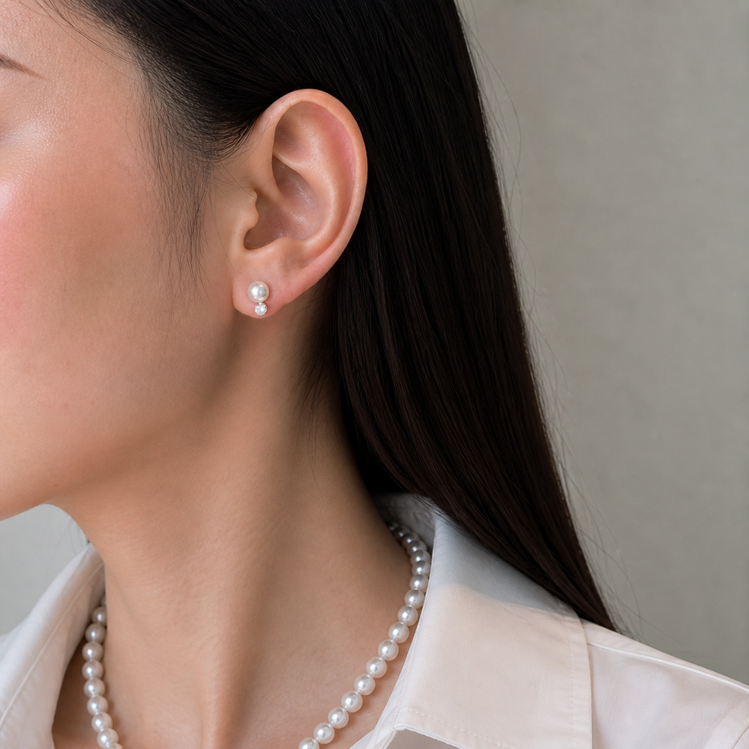 La Balance Pearl Earrings