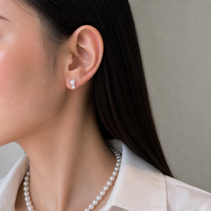 La Balance Pearl Earrings