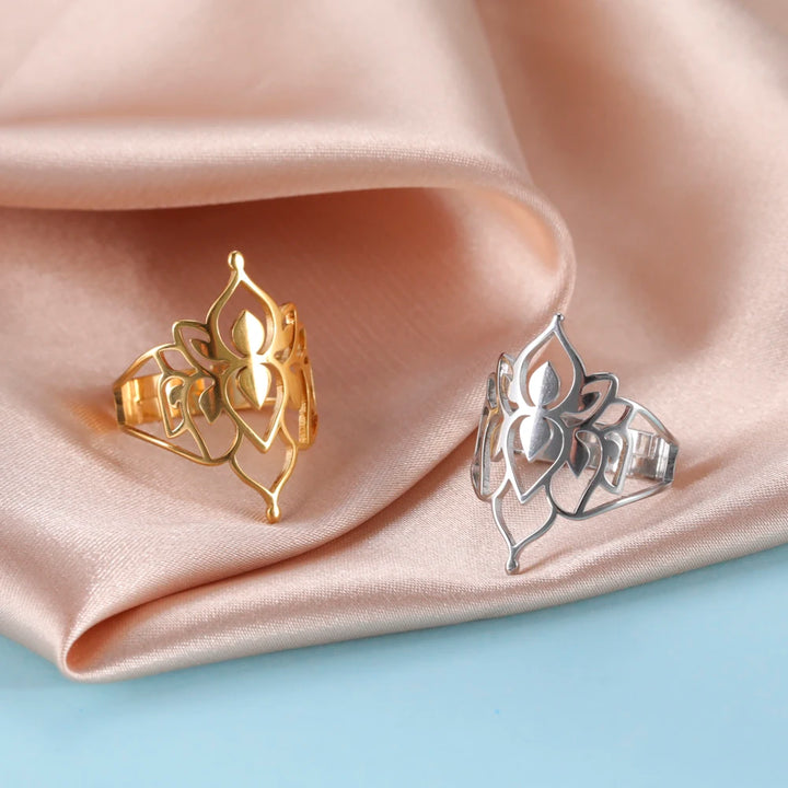 Lotia Crown Ring