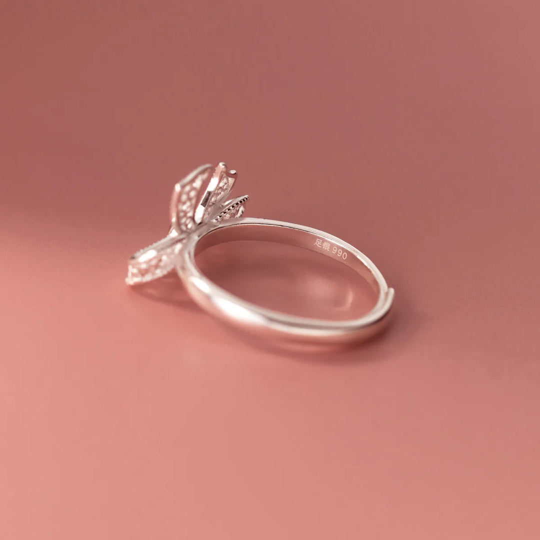 Sweetie Tie Silver Ring