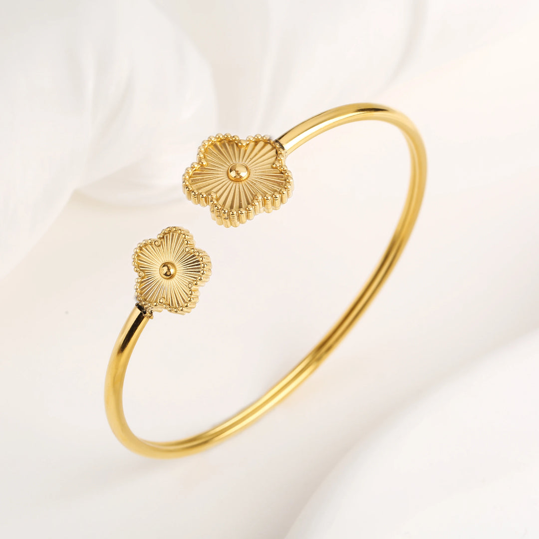 Claudine Beaded Clover Bangle