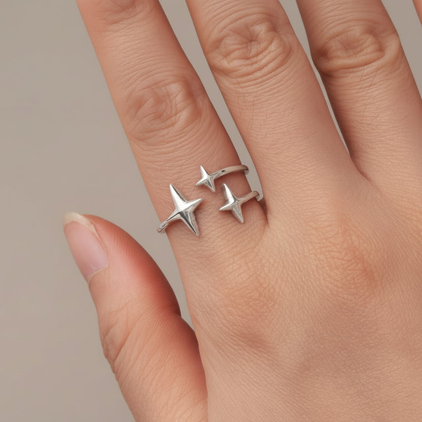 Iskarel Star Passage Sterling Silver Ring