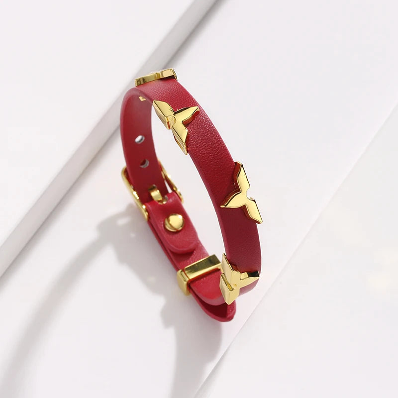 Hidden Edge Leather Bracelet