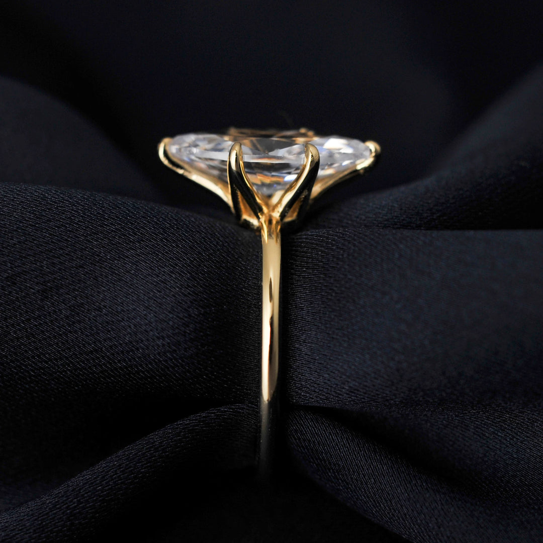 Ascendia Solitaire Pure Silver Ring