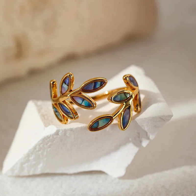 Eden Topaz Garden Ring