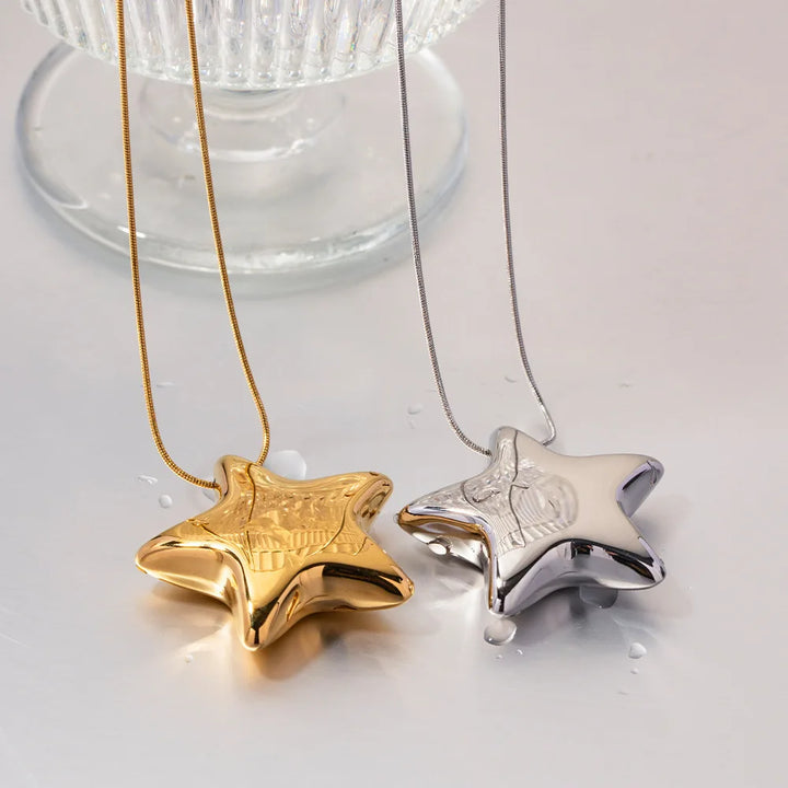 Held Star Waterproof Necklace