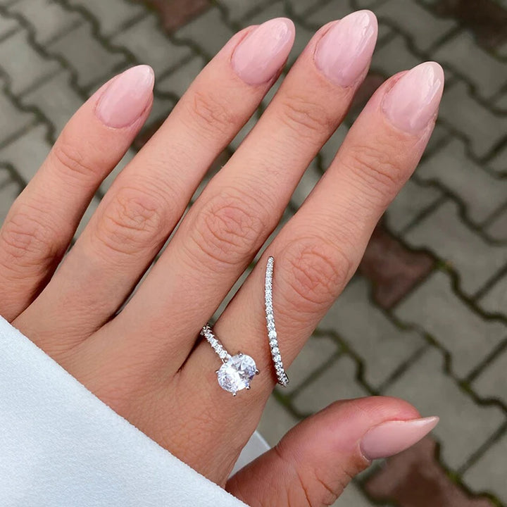 Talia Fae Curve Ring