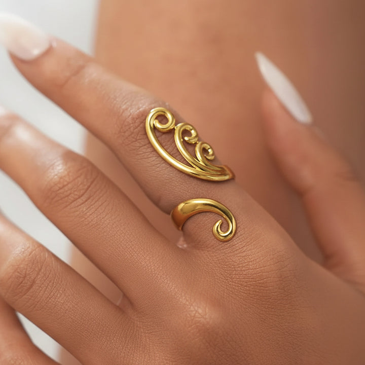 Hosanna Flow Ring
