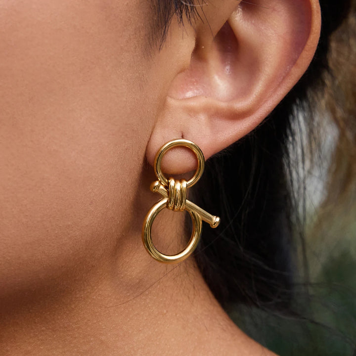 Soft Interlace Gold-Plated Earrings