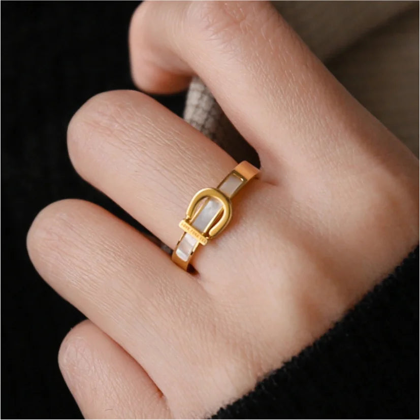 Annie & Grace Waterproof Ring