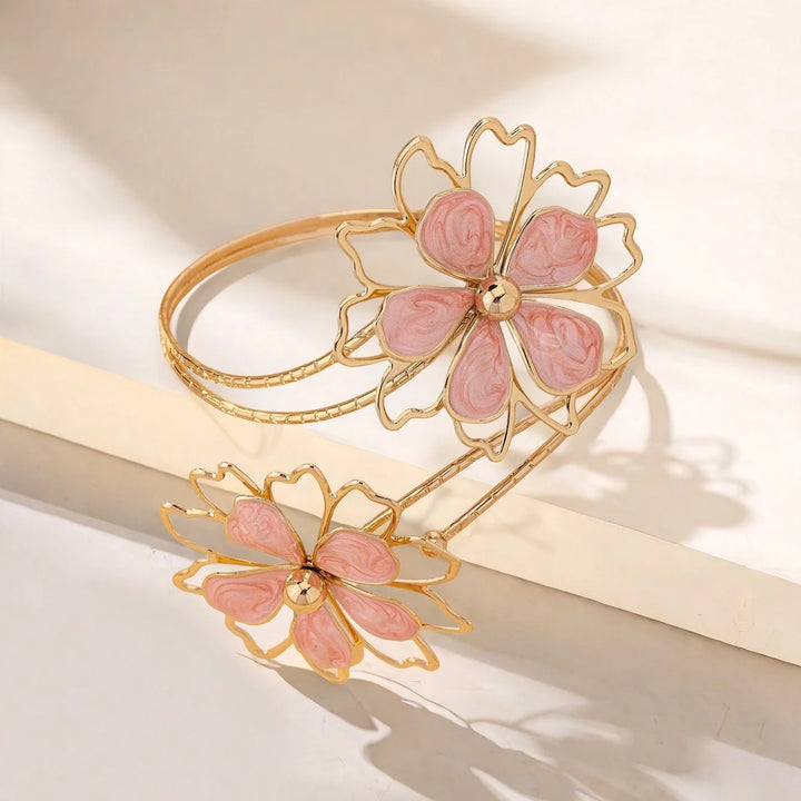 Renée Rose Armlet