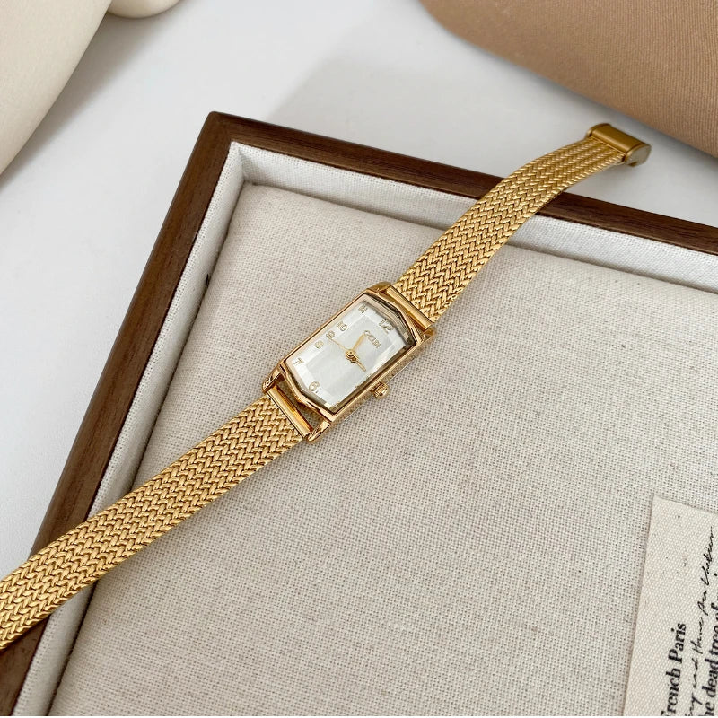 Lucera Gold Quartz Watch