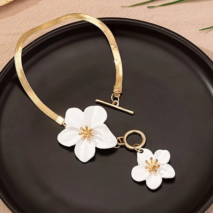 Rhea Sable Floral Anklet