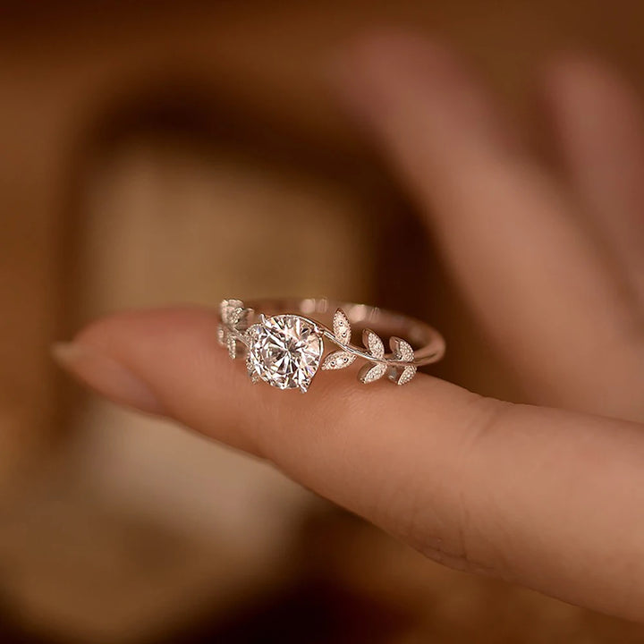Aveline Rue Moissanite Ring