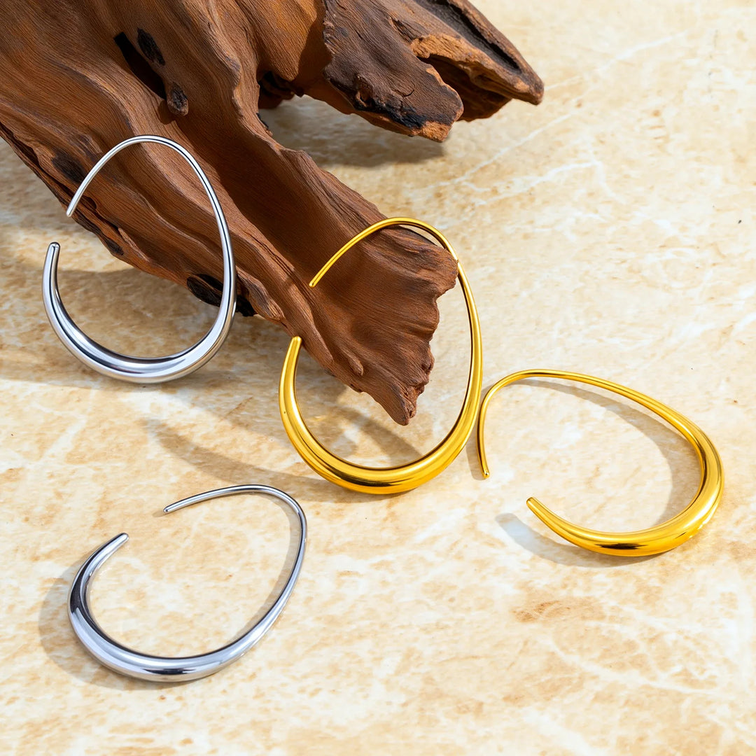 Essential Curve Gold-Plated Hoops