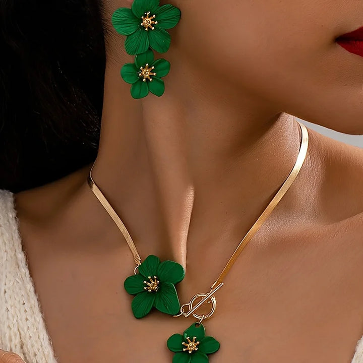 Nyomi Plum Bloom Set