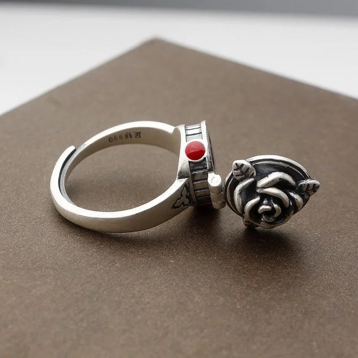 Duskmoor Hollow Rose Ring