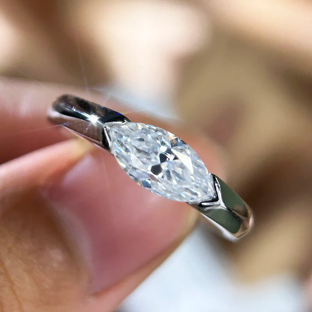 Súltana Diamond Silver Ring