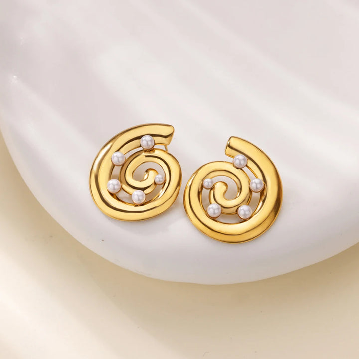 Sirenna Pearl earrings