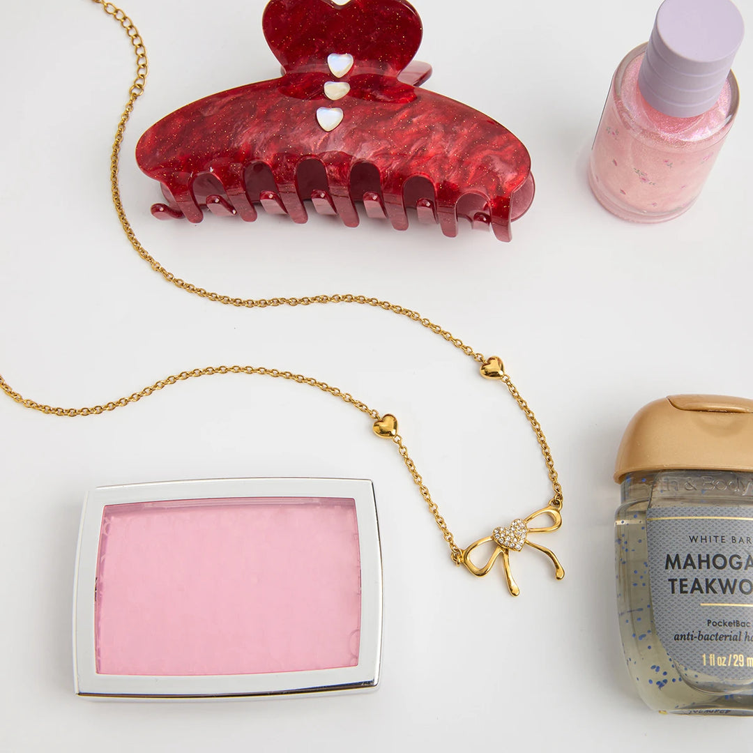 Flutter Line Gold-Plated Necklace