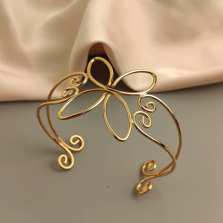 Églantine Nouveaux Cuff Bracelet