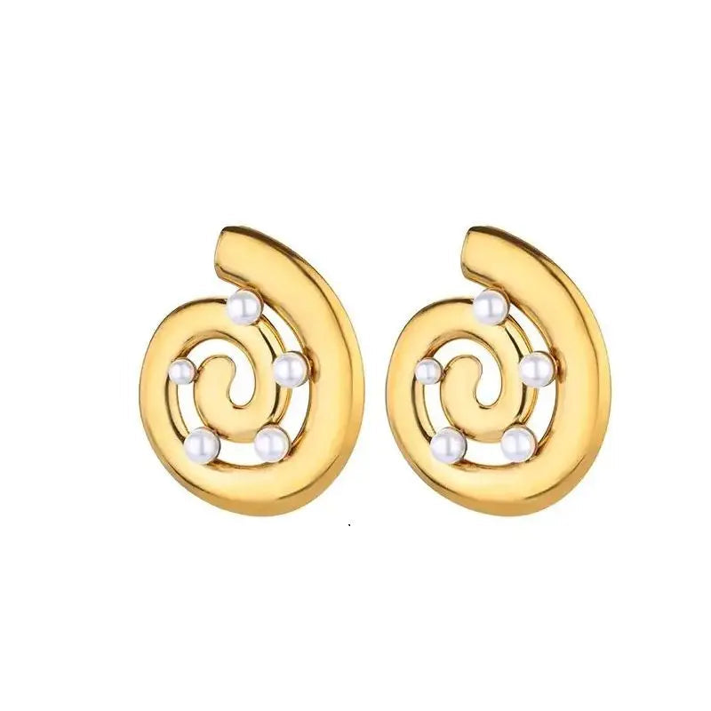 Sirenna Pearl earrings