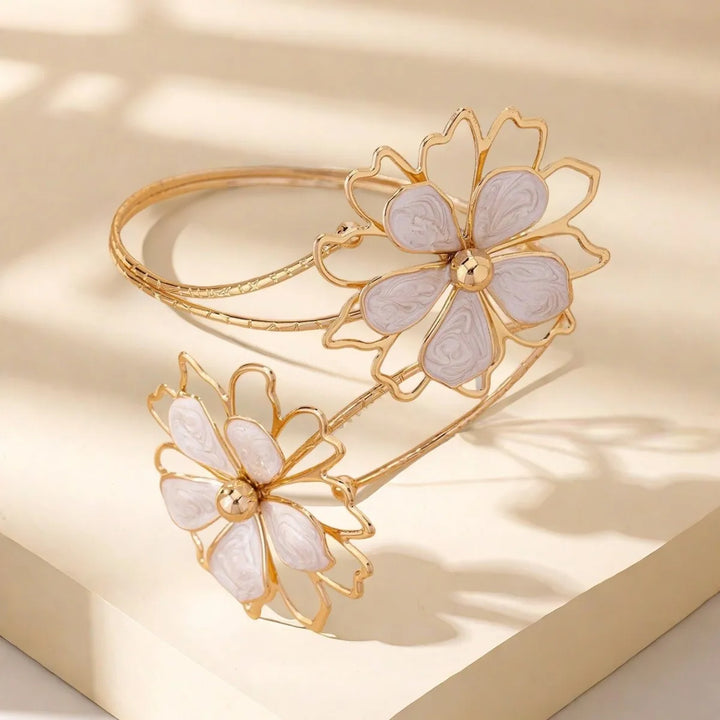 Renée Rose Armlet