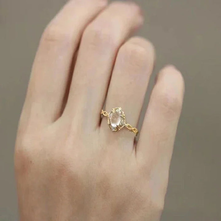Juliette Marais Moonstone Ring