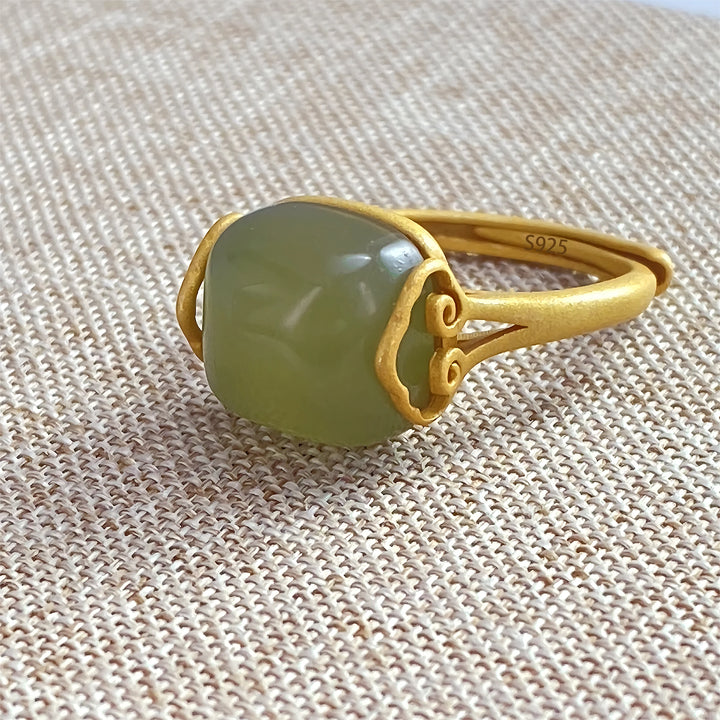 Evergreen Poise Silver Ring