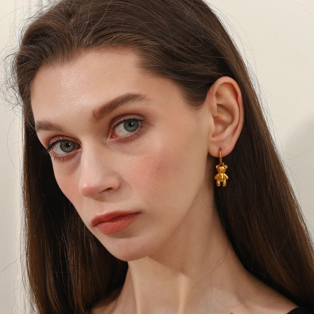 Theo Dora Teddy Hoops