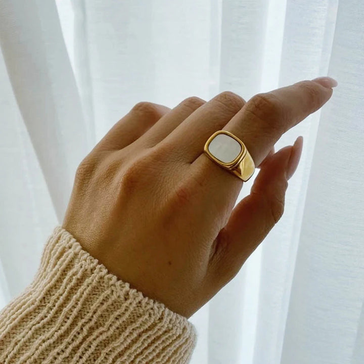 The Bardot Waterproof Ring