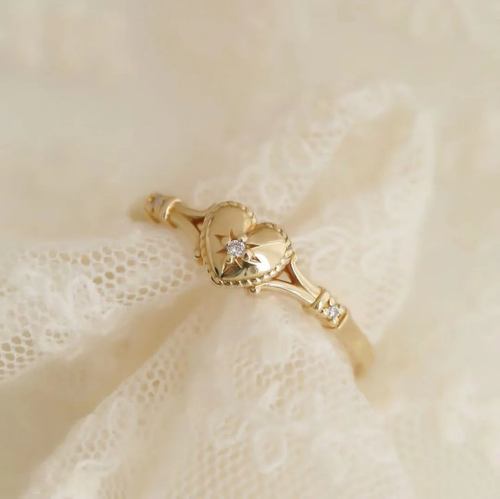 Ismirra Valor Heart Ring
