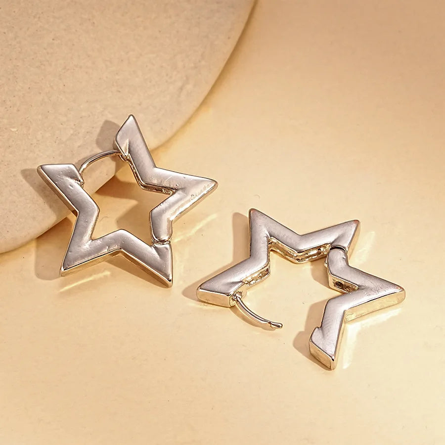 Petite Étoile Silver Hoops