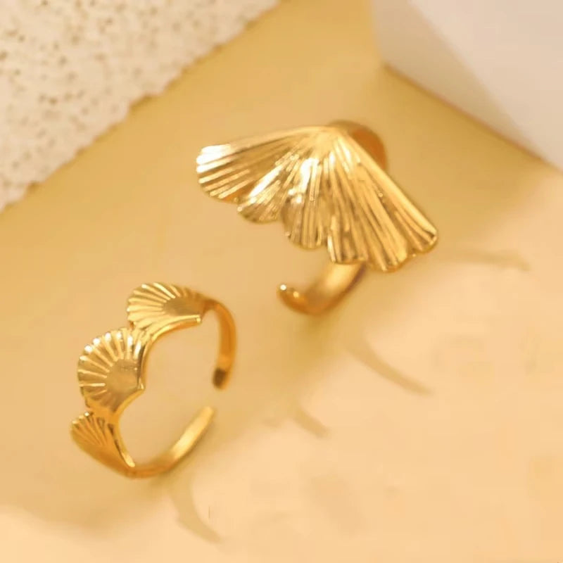 Marina Shell Ring Set