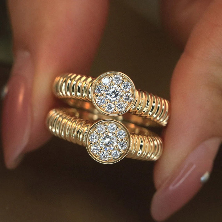 18k Gold Vérité Diamond Ring
