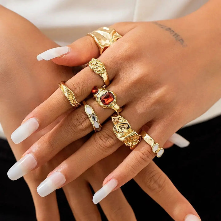 Astarion Rhinestone Ring Set