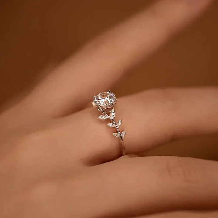 Aveline Rue Moissanite Ring