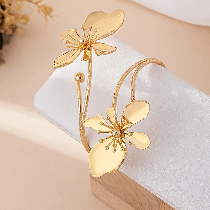 Fleur de Vie Arm Cuff