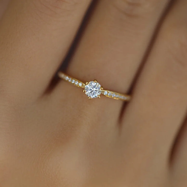 Yennefer Pavé Zircon Ring