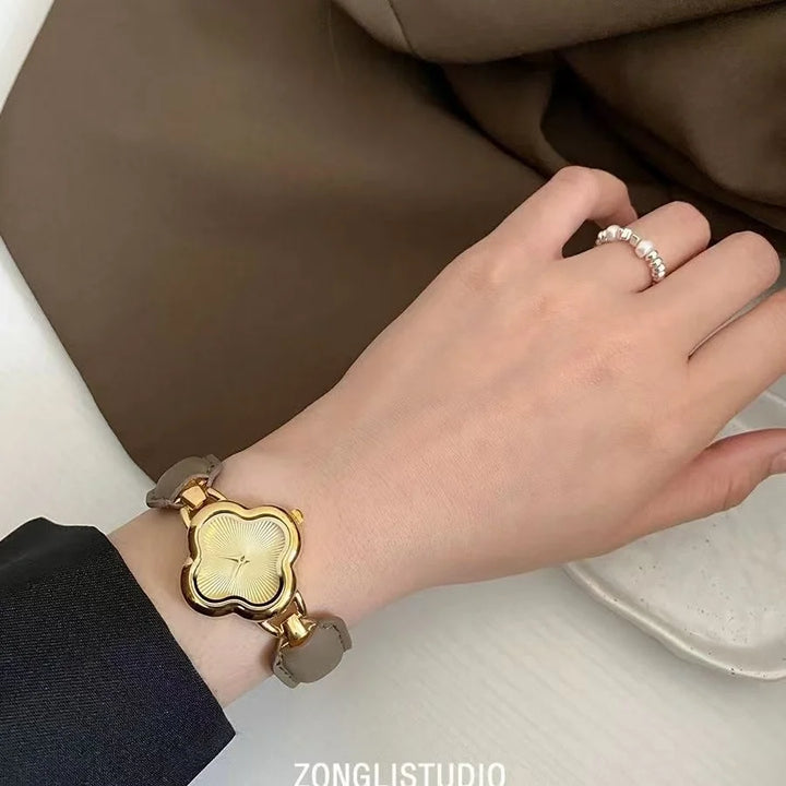 Clarette Clover Quartz Watch