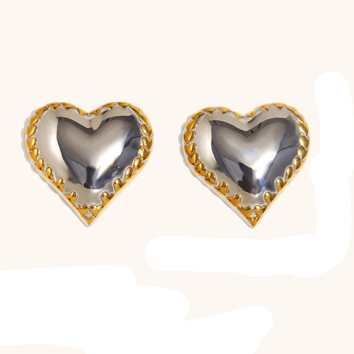 Hera Quinn Love Earrings