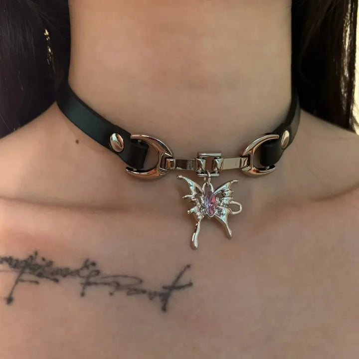 Belladonna Choker