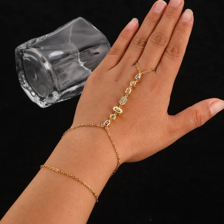 Darling Trail Waterproof Hand Chain