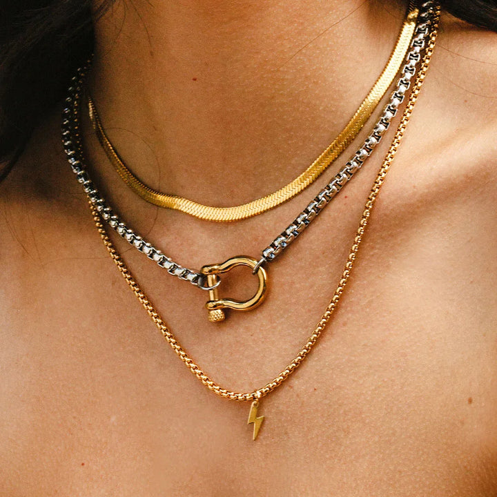 Rowan Horseshoe Necklace