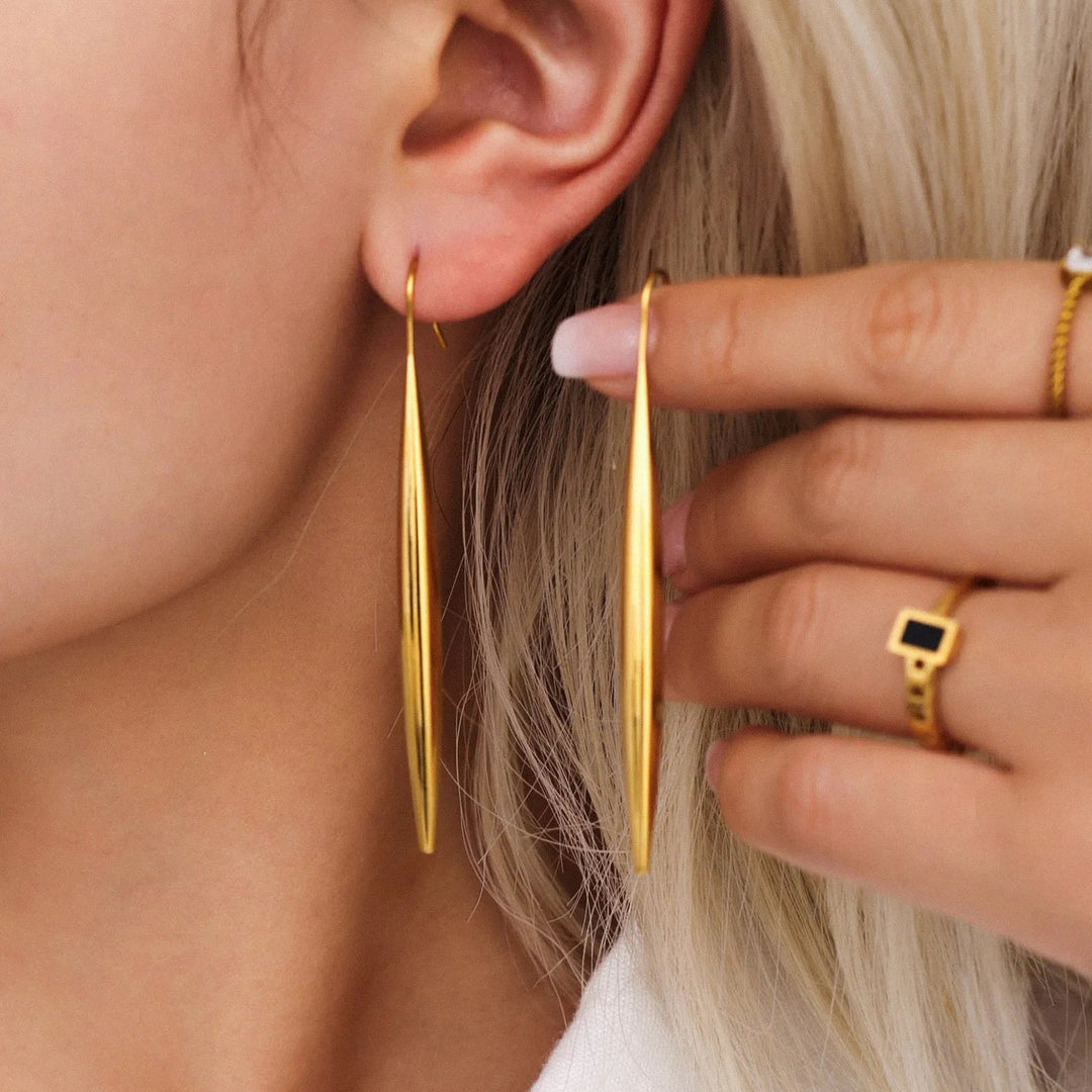 Sorelle Needle Drop Earrings