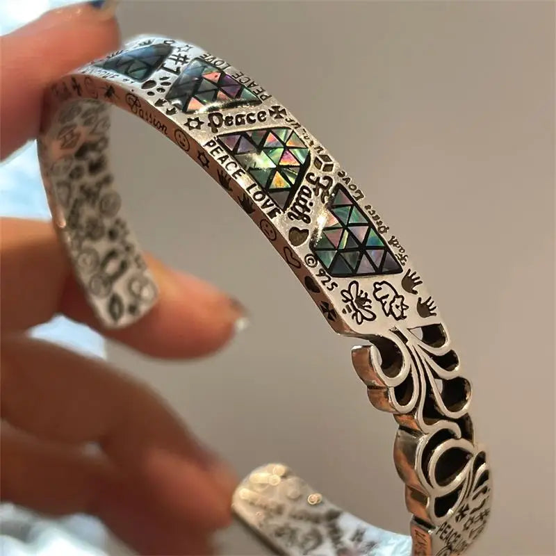 Shiloh Groove Grafitti Cuff
