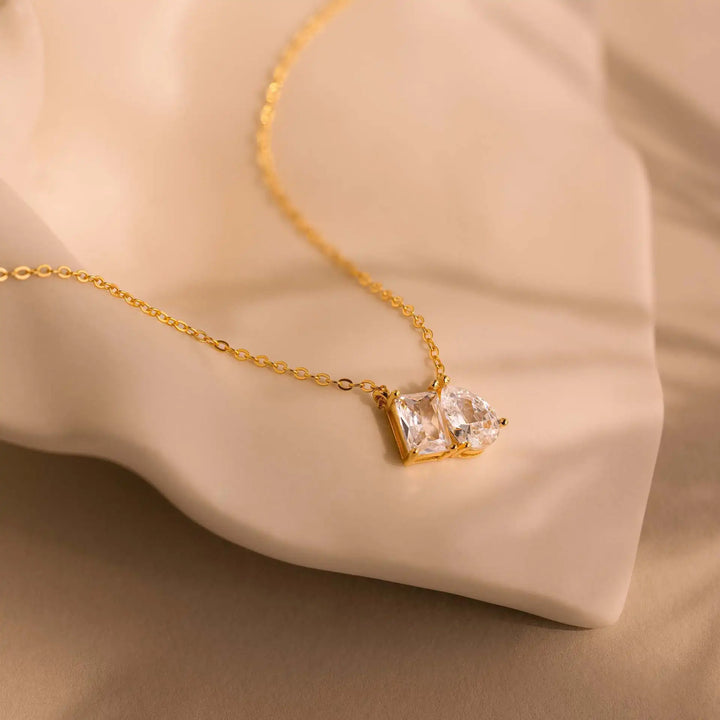 Céliana Waterproof Necklace